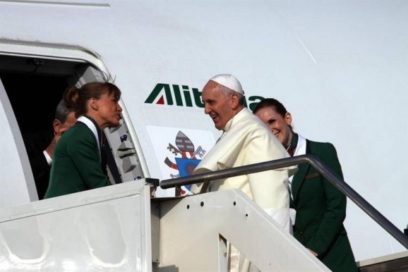 Ya vuela hacia Cuba el Papa Francisco
