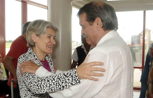 Bokova fue recibida por Abelardo Moreno, viceministro de Relaciones Exteriores/ Foto AIN