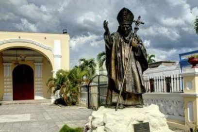 Rinde homenaje el Papa Francisco a San Juan Pablo II  (+ Fotos)