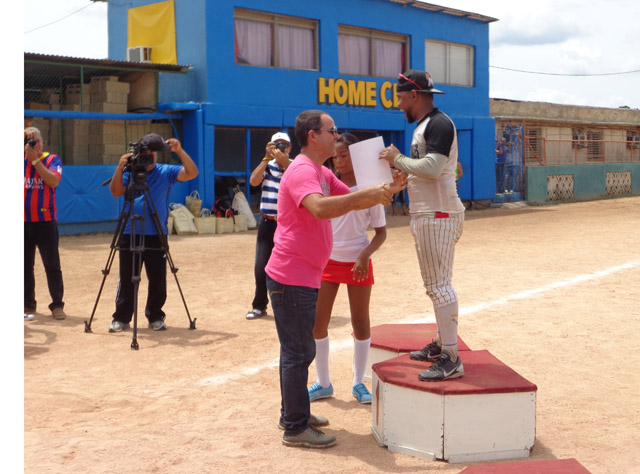 multicampeones softbol F4