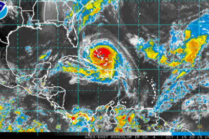 Intenso huracán Joaquín con lento movimiento sobre las Bahamas centrales