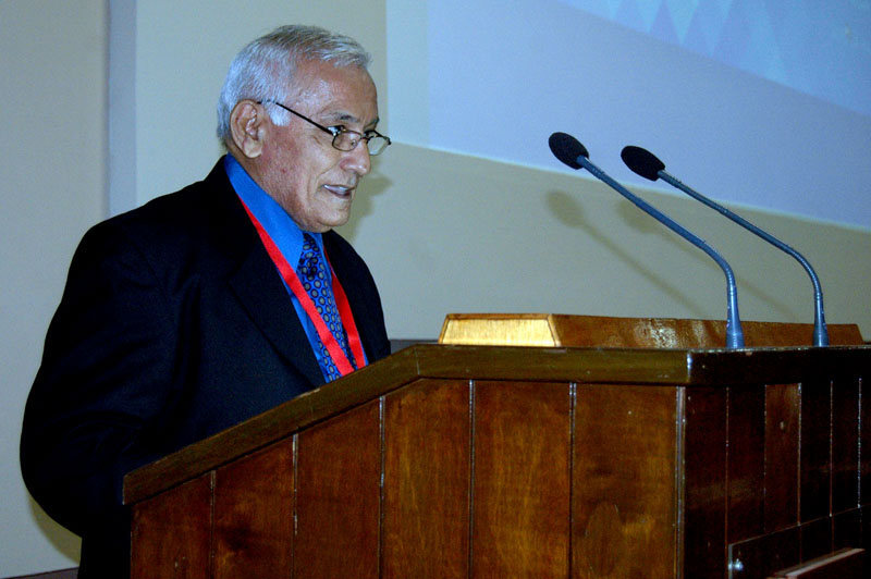 16 de Octubre del 2015 sla 3 del Palacio de las Convenciones=Encuentro Internacional por el Diçalogo Interreligioso y la Paz Mundial, en la imçagen las palabras de inicio por el Honorable Canon Reverendo Pablo Odèn Marichal.Fotos: Cèsar A. Rodriguez.