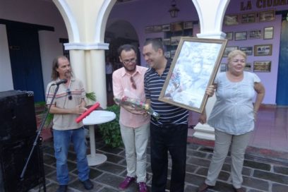 Ganó José Luis Serrano premio de poesía Adelaida del Mármol
