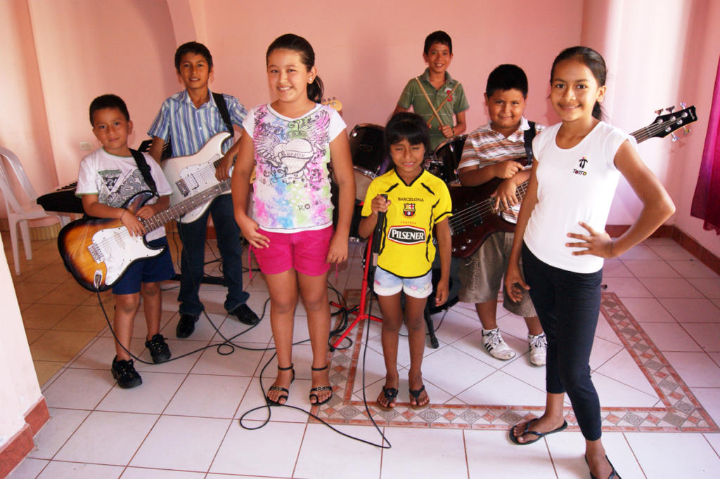 Grupo Ismaelillo formado por niños ecuatorianos. Foto: Cortesía del profesor Gonzalo Bermúdez