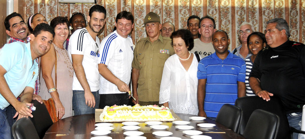 Premiados y organizadores durante la celebración . Fotos: José Raúl Rodríguez Robleda