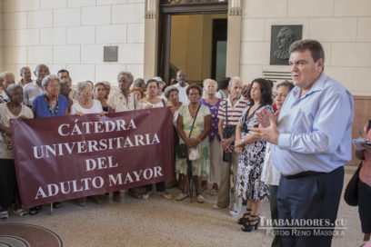 Inaugurado curso de la Cátedra del Adulto Mayor