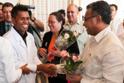 Agradece primer ministro timorense a Fidel y Raúl por colaboración médica