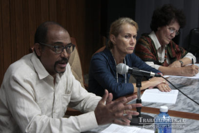 Alaba el director de Onusida, los esfuerzos cubanos para erradicar el VIH-SIDA