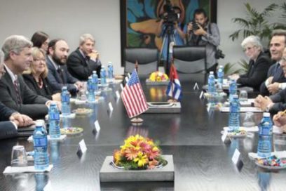 Cabrisas recibe a Secretario de Agricultura de los Estados Unidos