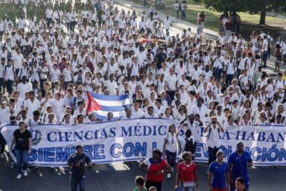 Tributo y compromiso de la juventud