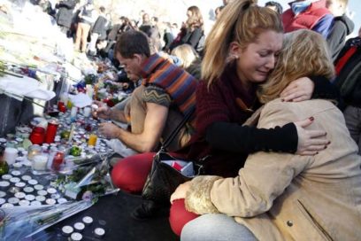 Identifican víctimas de los atentados en París