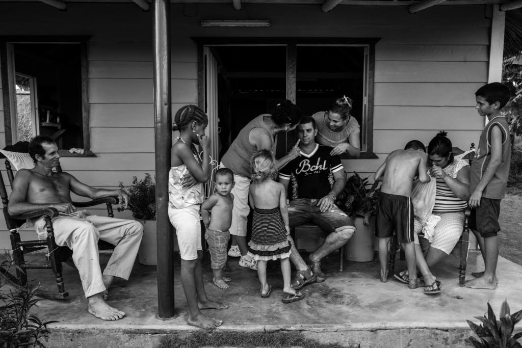 Reencuentro con la familia luego de tres años en Hialeah.Foto: Fulvio Bugani