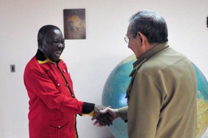 Recibió Raúl al Secretario General del Partido Comunista de Sudáfrica