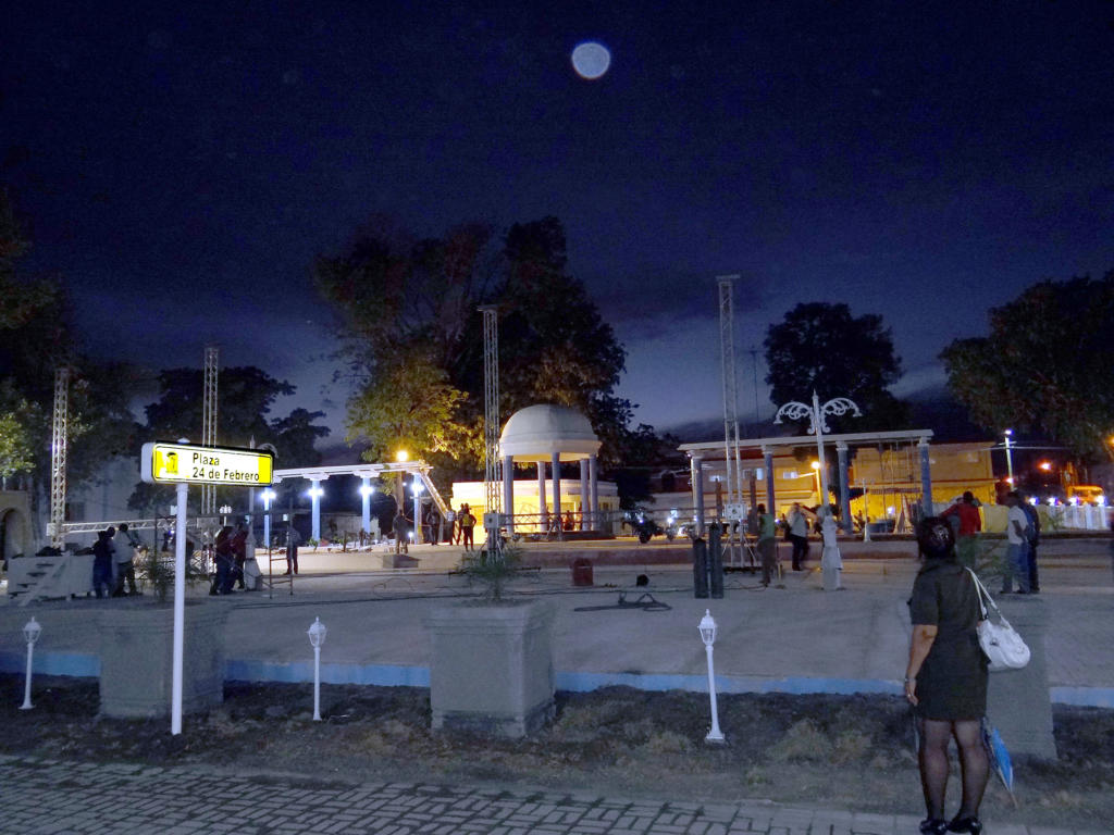 El parque 24 de Febrero, construido en el área que otrora ocupara el zoológico local, está destinado a convertirse en una de las áreas más céntricas de la ciudad. Foto: Yimel Díaz