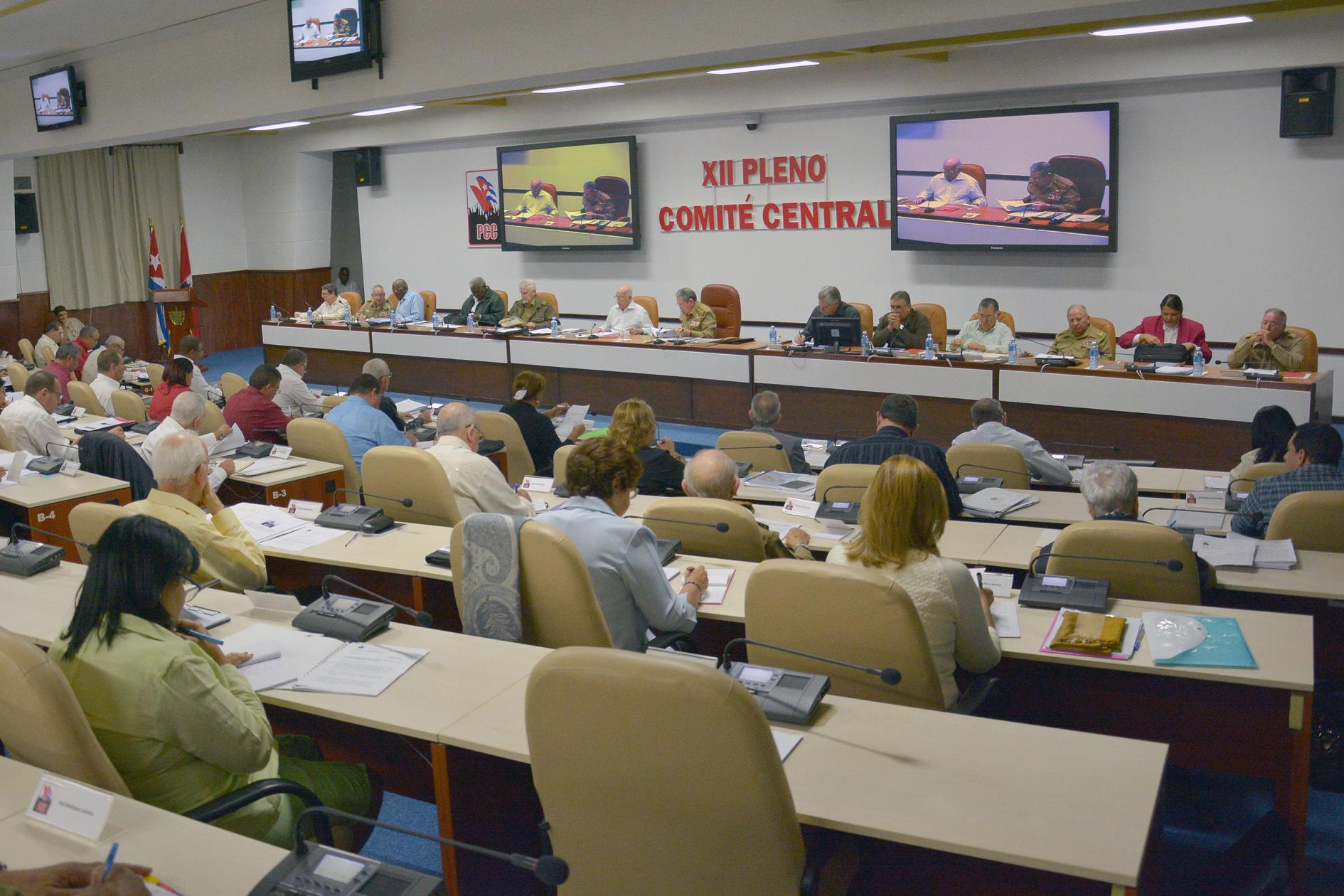 Sesionó XII Pleno del Comité Central del Partido • Trabajadores