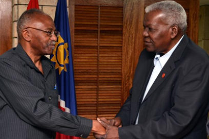 Recibió Esteban Lazo al presidente del Parlamento de Namibia