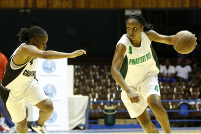 Reinas mantienen la corona