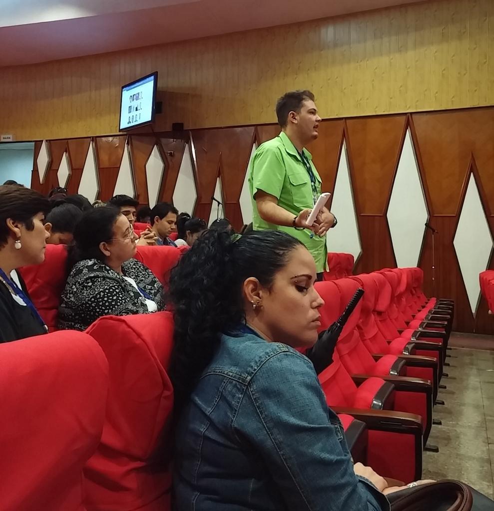 Los participantes coincidieron en que la creación de la UIC permitirá una mejor coordinación de los profesionales de este ramo. Foto: Raymond J. Sutil Delgado