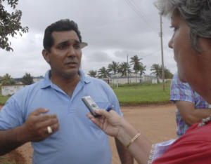 El Seguro es muy complicado; y la empresa Gelma no ha hecho contrato para los insumos, declaró Ronel Rodríguez. Foto: Agustín Borrego