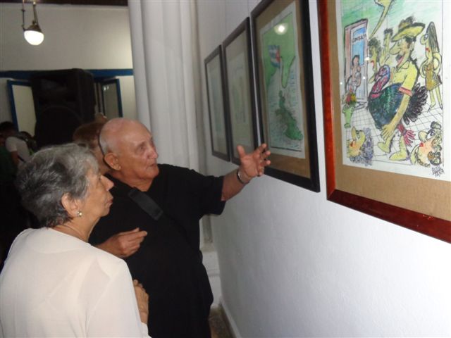 Exposición Una de cal y otra de arena de Ángel Quintana. Foto: Manuel Valdés