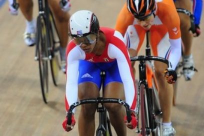 Ciclistas cubanas por más puntos olímpicos