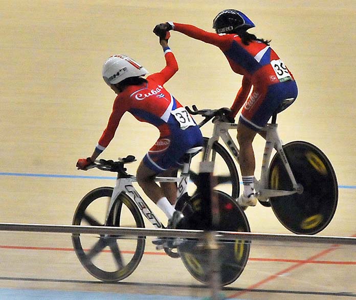 Lisandra Guerra y Marlies Mejías.