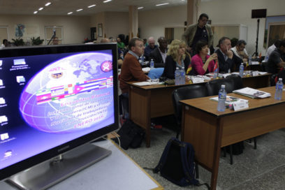 Sesiona encuentro internacional de trabajadores de la construcción