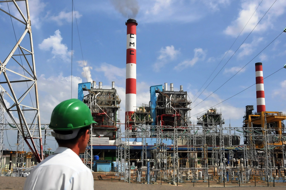 La termoeléctrica de Cienfuegos es ejemplo de empresa estatal socialista. Foto: Juan Carlos Dorado