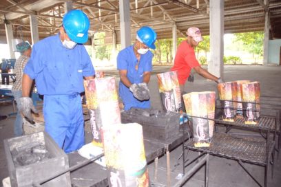 Valoran trabajadores tuneros  plan de la economía y el presupuesto