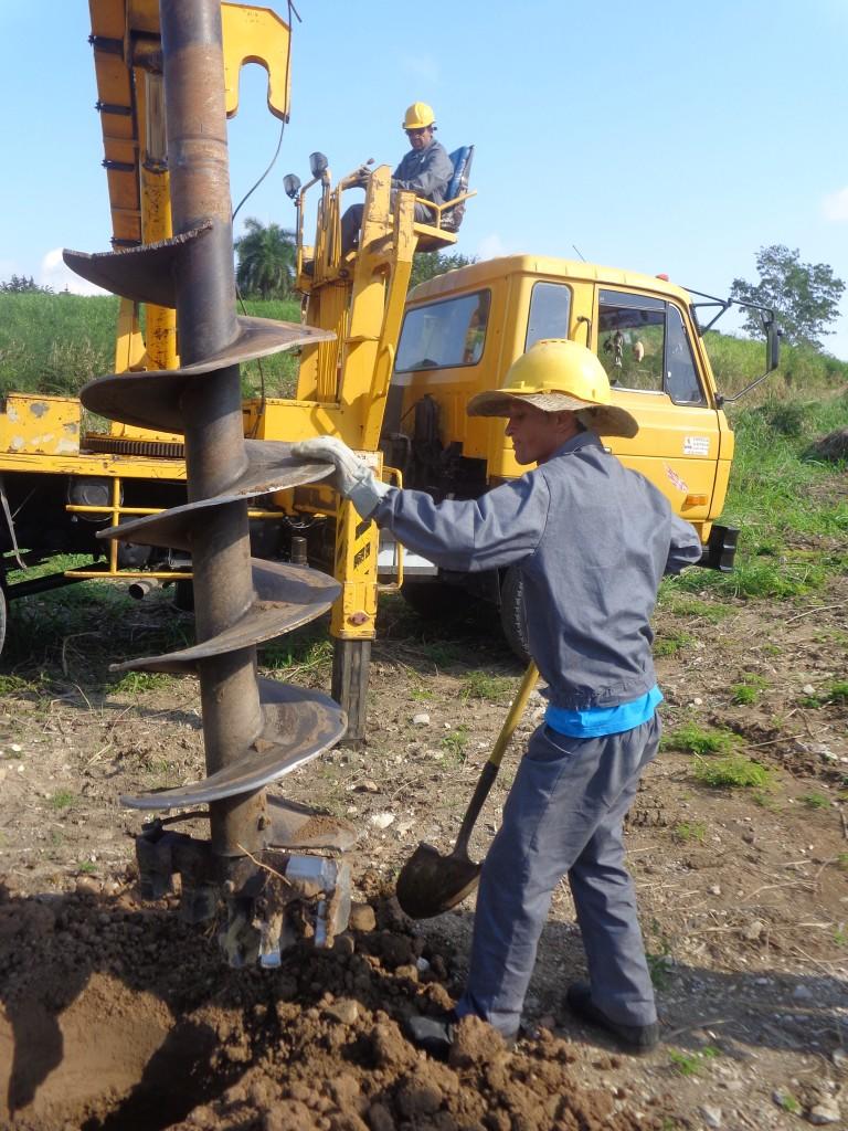 Michael González reconoce que el éxito de su trabajo está en el respeto por las medidas de seguridad y en el compromiso con la población. Foto: Elisdany López Ceballos
