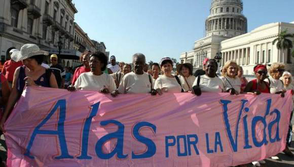 Aparte de las charlas, las integrantes del proyecto realizan otras actividades como son caminatas, exposiciones de artes plásticas y conciertos. Foto: Tomada de Cubadebate