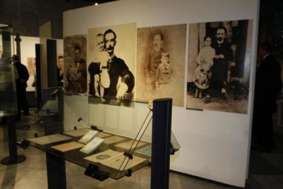 Memorial José Martí en su cumpleaños 20