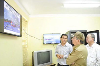 Visitó Raúl el Centro Nacional de Investigaciones Sismológicas