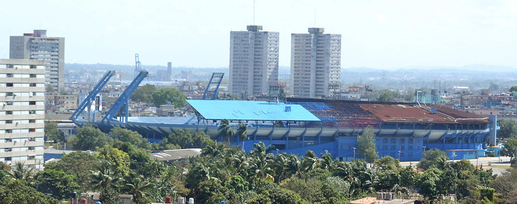 Así se aprecia el estadio Latinoamericano desde un edificio cercano. Foto: Eddy Martin Díaz.