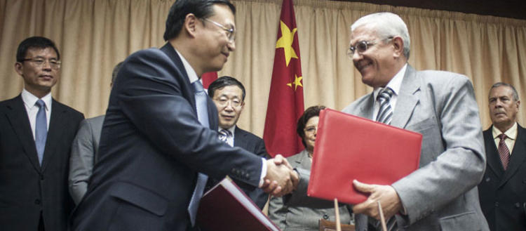 El acuerdo de crédito garantizará un mayor impacto en la producción nacional de arroz y en el transporte ferroviario de pasajeros. Foto: René Pérez Massola