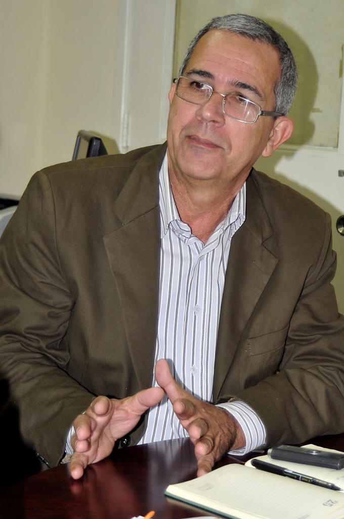 Manuel Valle Fasco, director de Formación de Profesionales en el Ministerio de Educación Superior. Foto: José R. Rodríguez Robleda