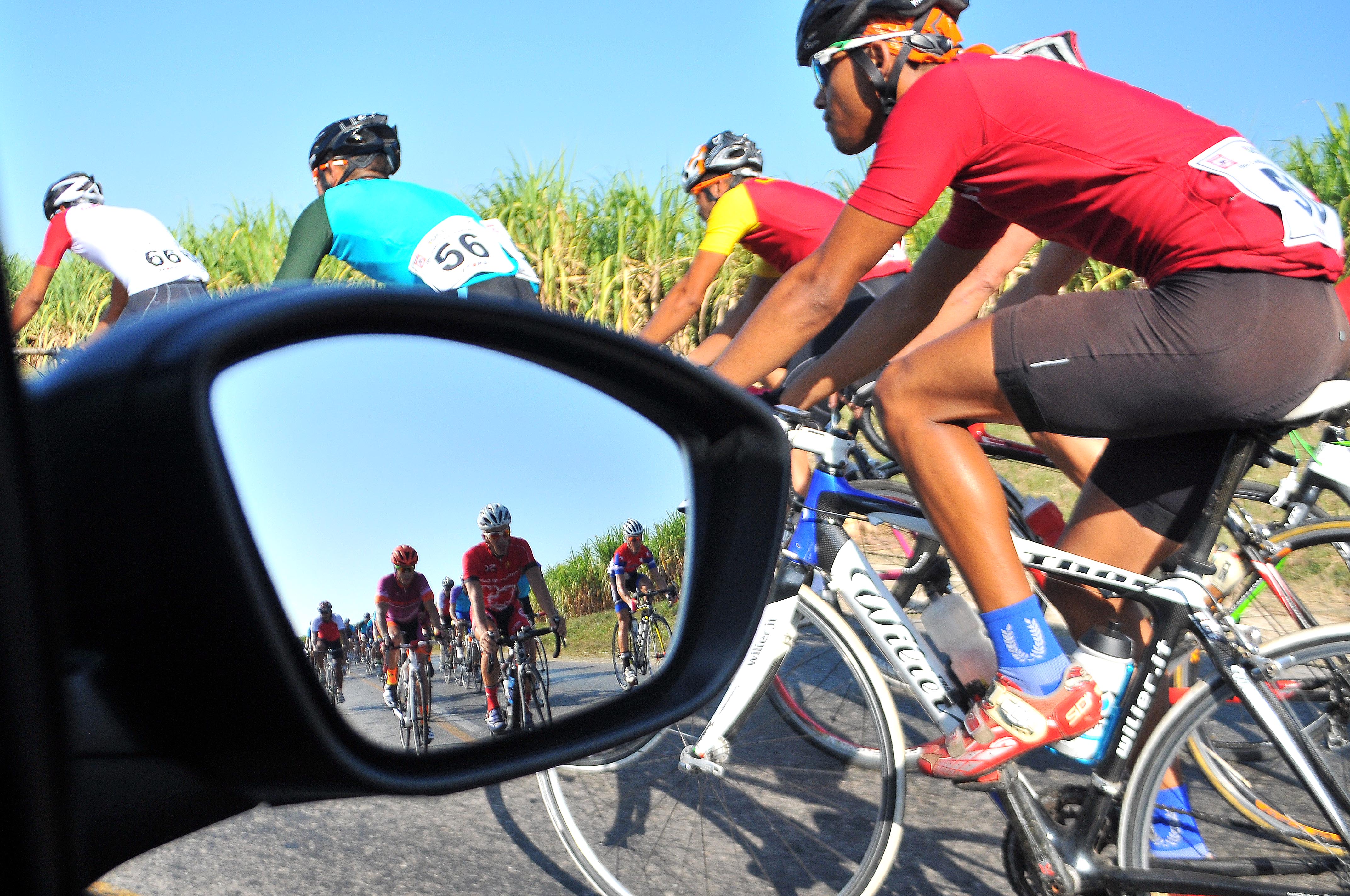 El Clásico de Ciclismo ha dejado bellas imágenes como esta. Foto: Ricardo López Hevia