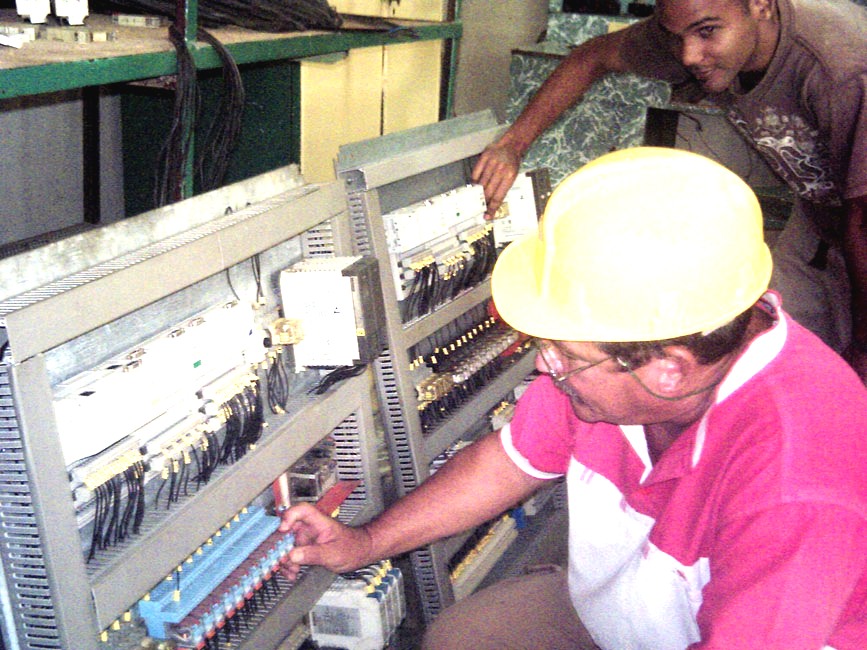 El Movimiento de Innovadores y Racionalizadores hace relevantes aportes a los procesos de producción y de prestación de servicios. Foto: Jorge Pérez Cruz