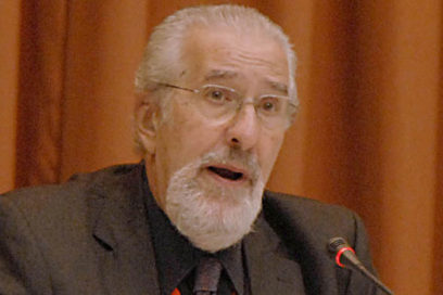 Atilio Borón en Universidad 2016