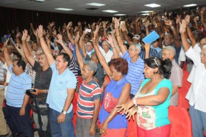 Fidel elected as delegate to Seventh Party Congress