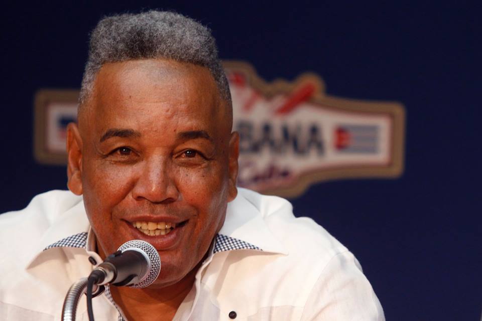 Víctor Mesa en la conferencia de prensa antes del partido entre Cuba y Tampa Bay Rays. Foto: Roberto Morejón
