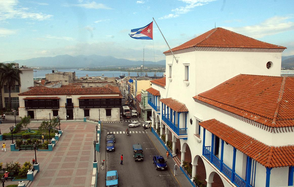 La actual sede de la asamblea municipal del Poder Popular es uno de los sitios recurrentemente visitados por Fidel en momentos de alto valor simbólico para la patria toda . Foto:Miguel Rubiera Jústiz