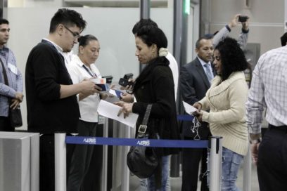 Costa Rica: Termina operación humanitaria con migrantes cubanos