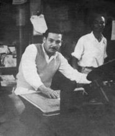 El Curita con su amigo Humberto Torres Herrera, Fonseca. Foto: Archivo