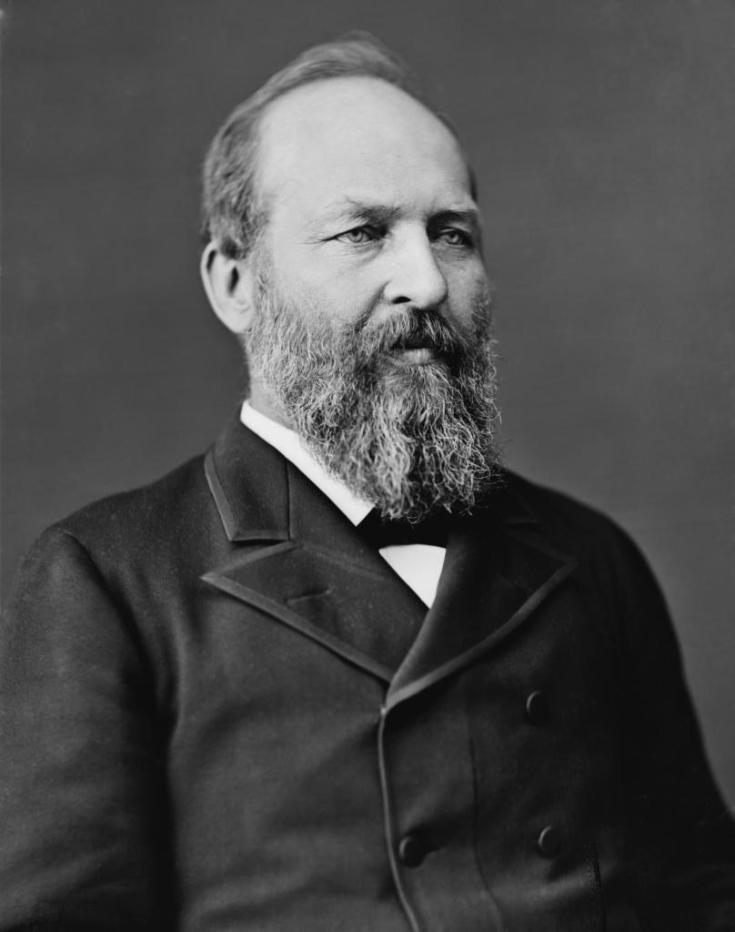 Durante la estancia de José Martí en Estados Unidos se produjo el asesinato del presidente James Abram Garfiel, en 1881.
