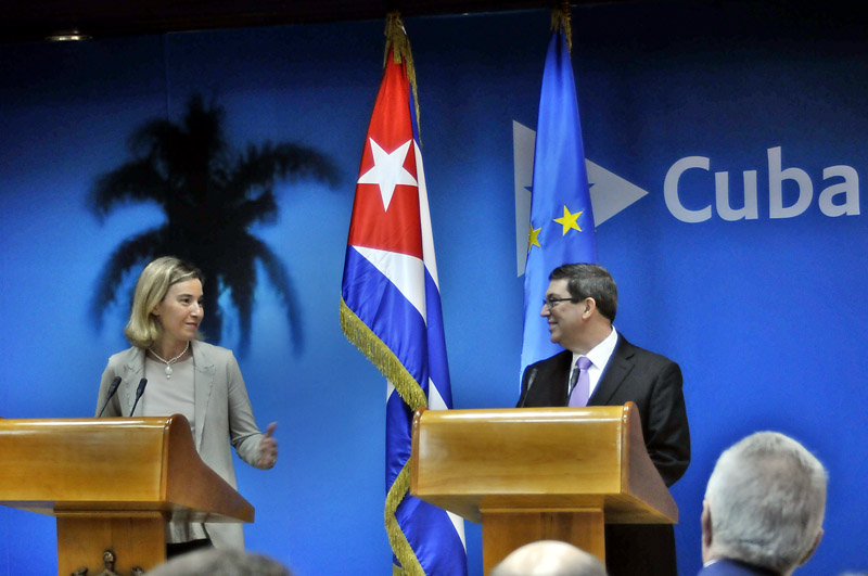 Bruno Rodríguez, canciller cubano, y Federica Mogherini, alta representante de la UE para Asuntos Exteriores y Política de Seguridad. Foto: José Raúl Rodríguez Robleda.