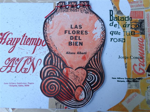 Libros arte de Cuadernos Papiro, Holguín. Foto: Manuel Valdés Paz