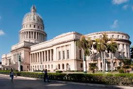 Desde la inauguración del Capitolio de La Habana, en 1929, el diamante marca el kilómetro Cero de la Carretera Central. Foto: Tomada de habanaradio.cu
