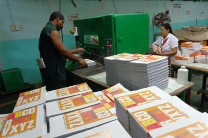 Buena presencia del libro holguinero en la Feria