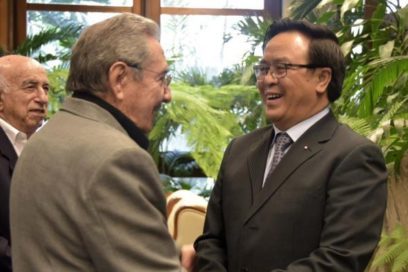 Raul Receives Special Envoy of General Secretary of Vietnam’s Communist Party
